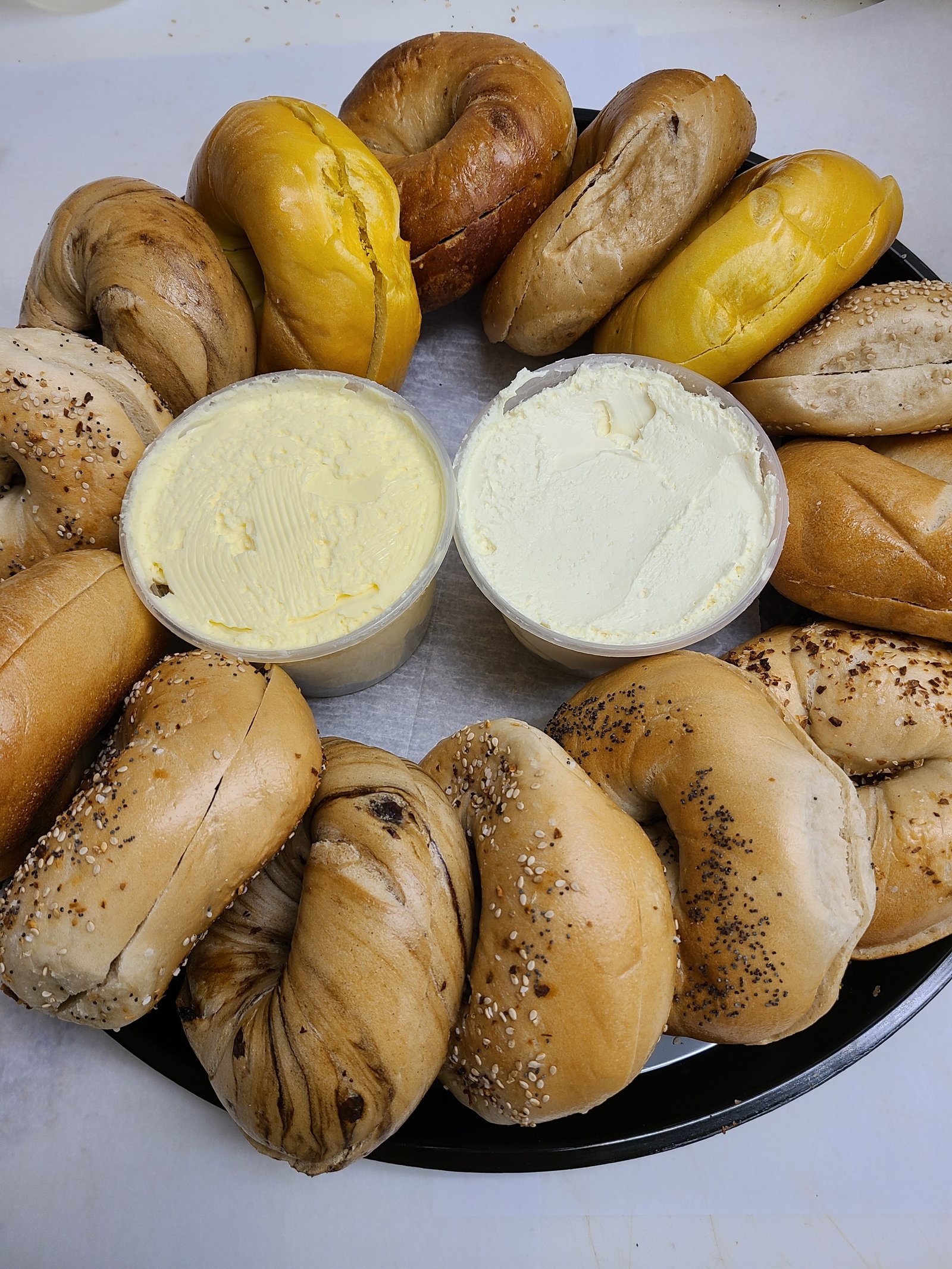 Classic Bagel & Schmear Platter